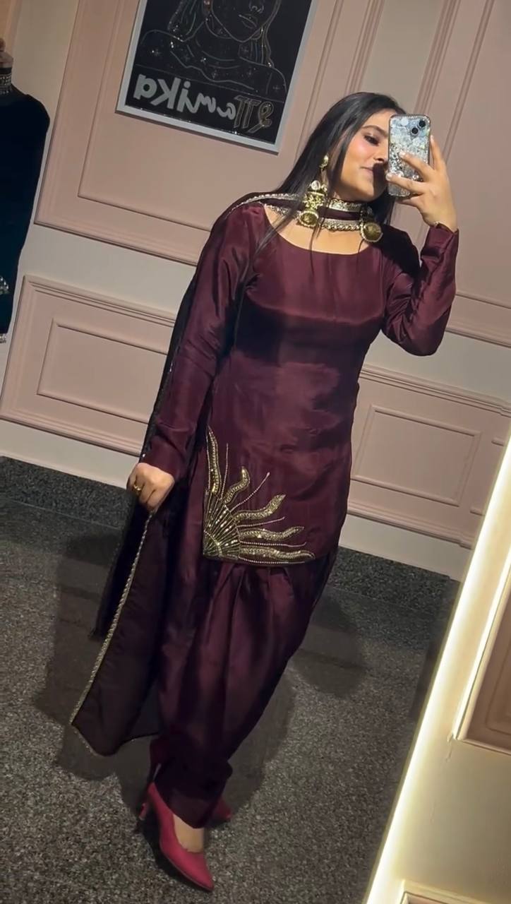 Graceful Handworked Crepe Silk Ensemble – Farshi Pant Set