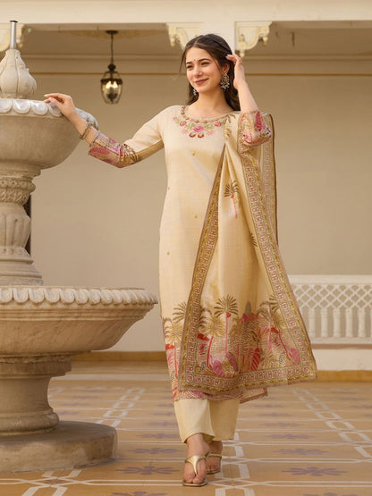 Kurta with Pant And Dupatta Sets