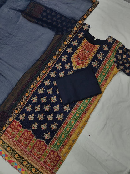 Ivory Pakistani Suit