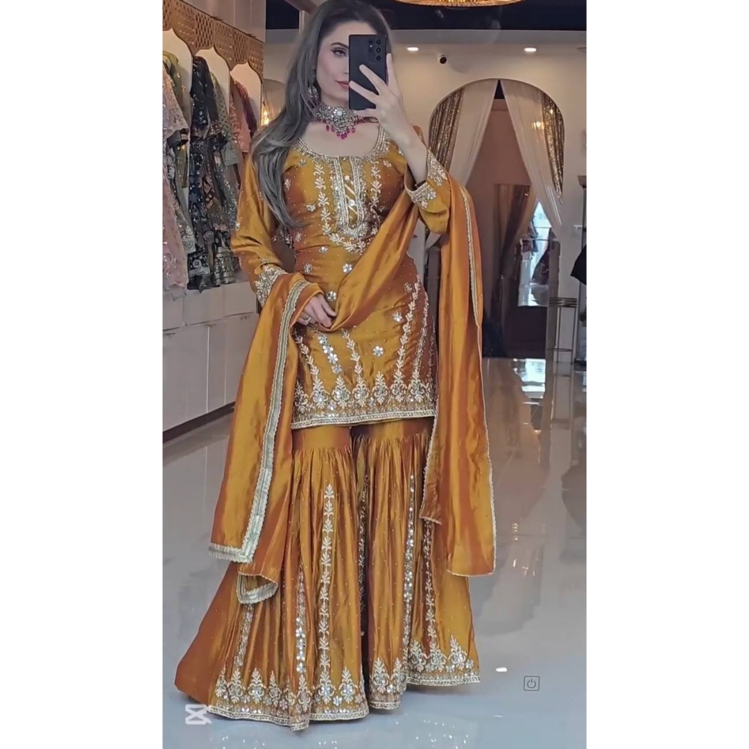 Embroidered Magic Party Set