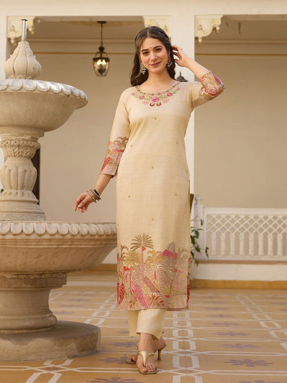 Kurta with Pant And Dupatta Sets